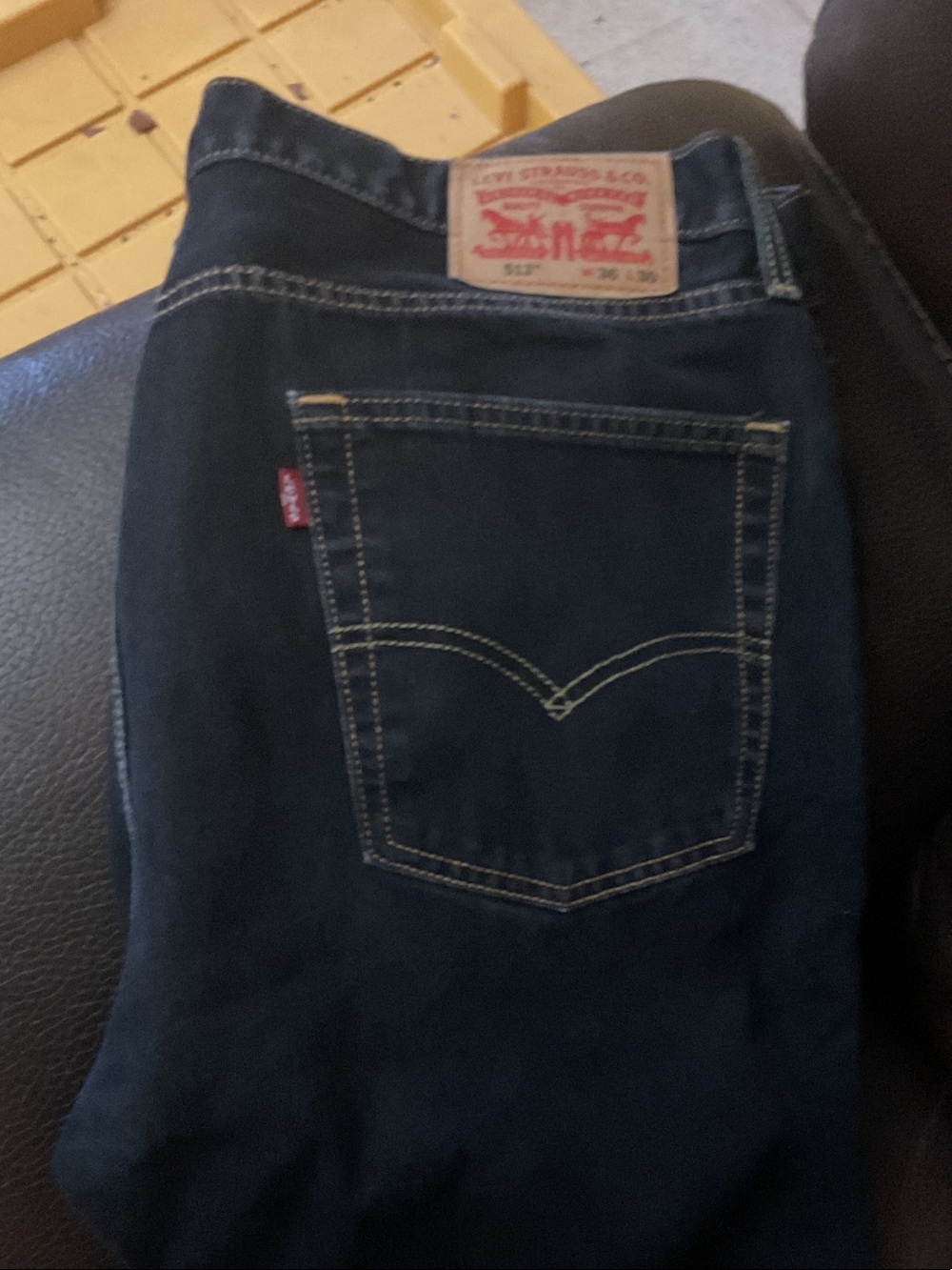 Levi's Men's Slim Straight Dark Blue Denim Jeans
